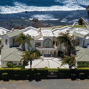 La Mansion Residency Suites Ensenada